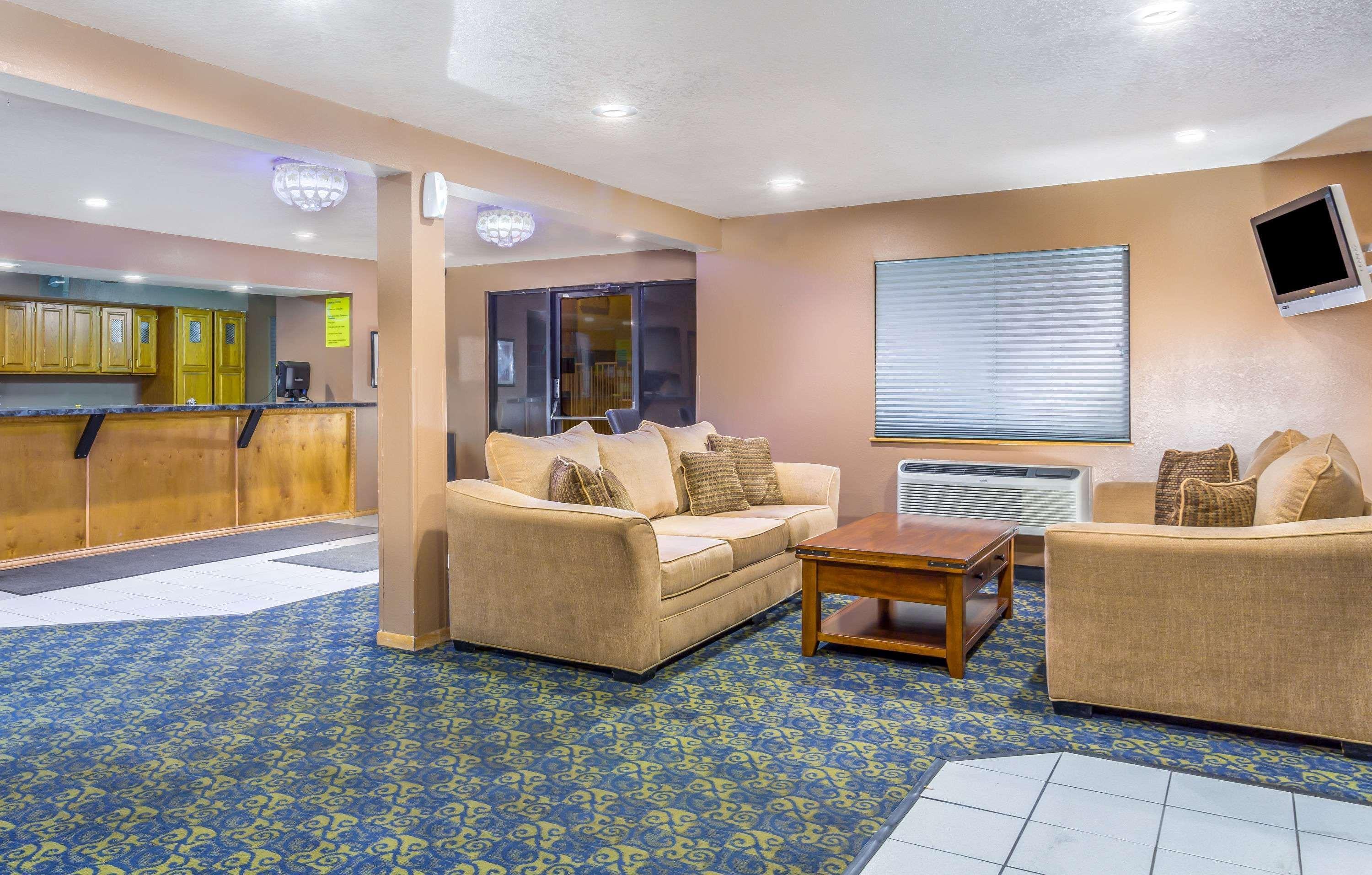 Super 8 By Wyndham Mesa Gilbert Exterior foto